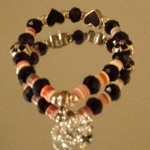 Elegant Beaded Bracelet with Heart Accents